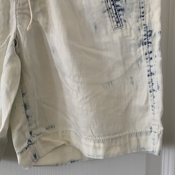 LOU & GREY Acid Wash Print 7.5” Inseam Shorts Size XS New With Tag - Picture 5 of 15